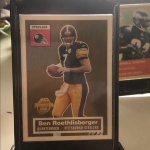 Glass protecting football cards
